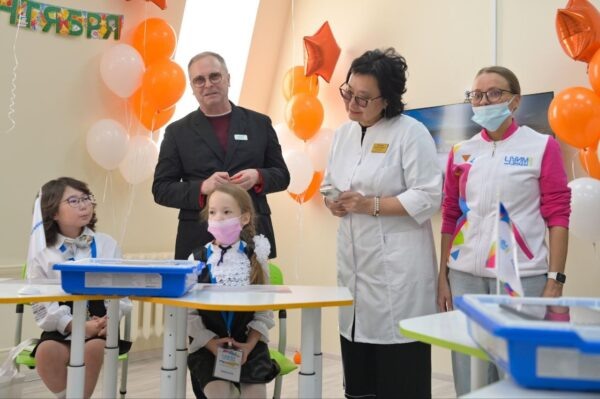    Пресс-служба проекта «УчимЗнаем»