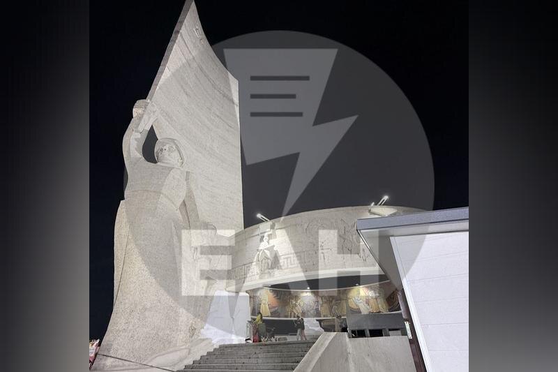    Мемориал Зайса