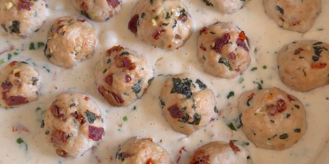 Белок - главный секрет женской молодости: почему без него не работает ни диета, ни гормоны, ни красота