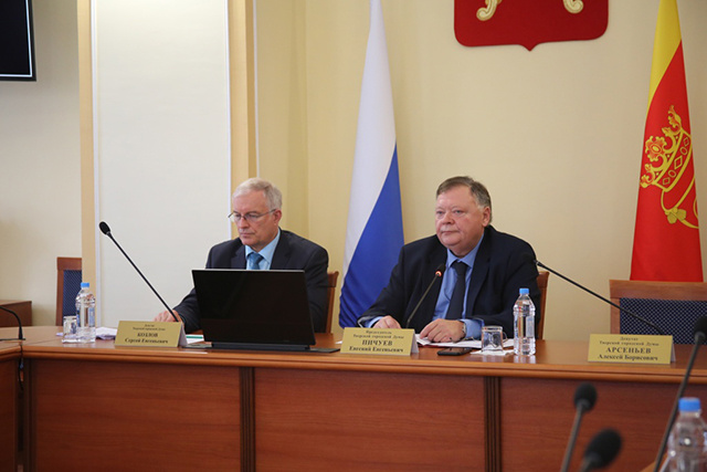 Тверские депутаты проголосовали за новые мемориальные объекты в городе