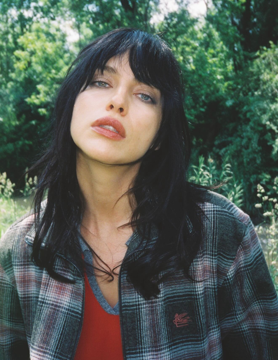     Ирина Шейк. Фото: Instagram (Запрещён в РФ) @irinashayk