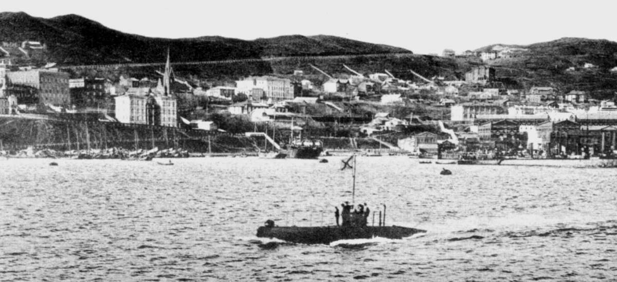 Подводная лодка "Дельфин" во Владивостоке, 1905 год