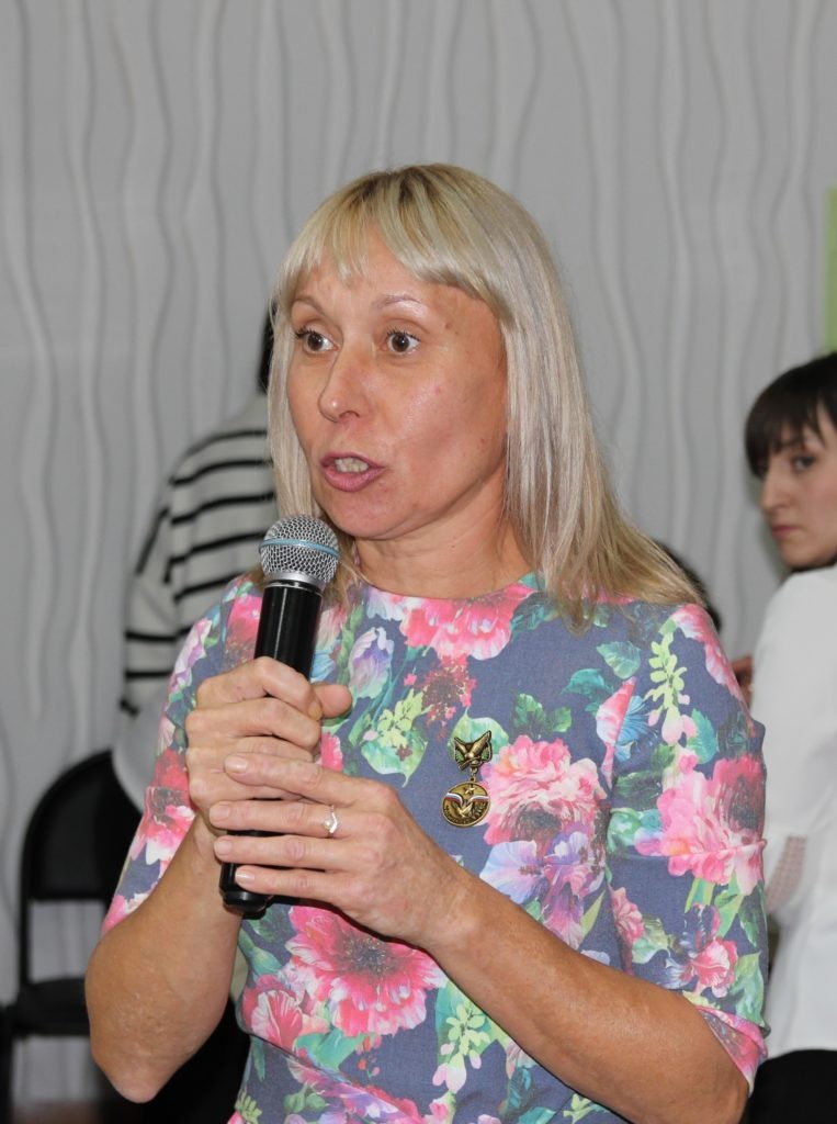    Супруга погибшего бойца СВО Ольга Ковалева из ст. Медведовской поблагодарила главу Тимашевского района Андрея Палия за внимание к семьям участников СВО, Евгения Орлова