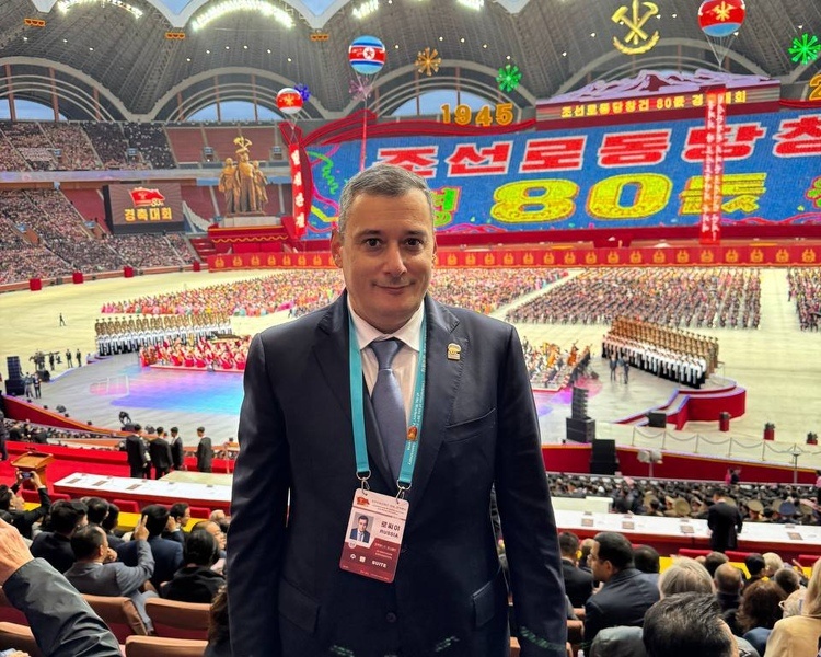     Александр Хинштейн принял участие в торжественных мероприятиях в КНДР