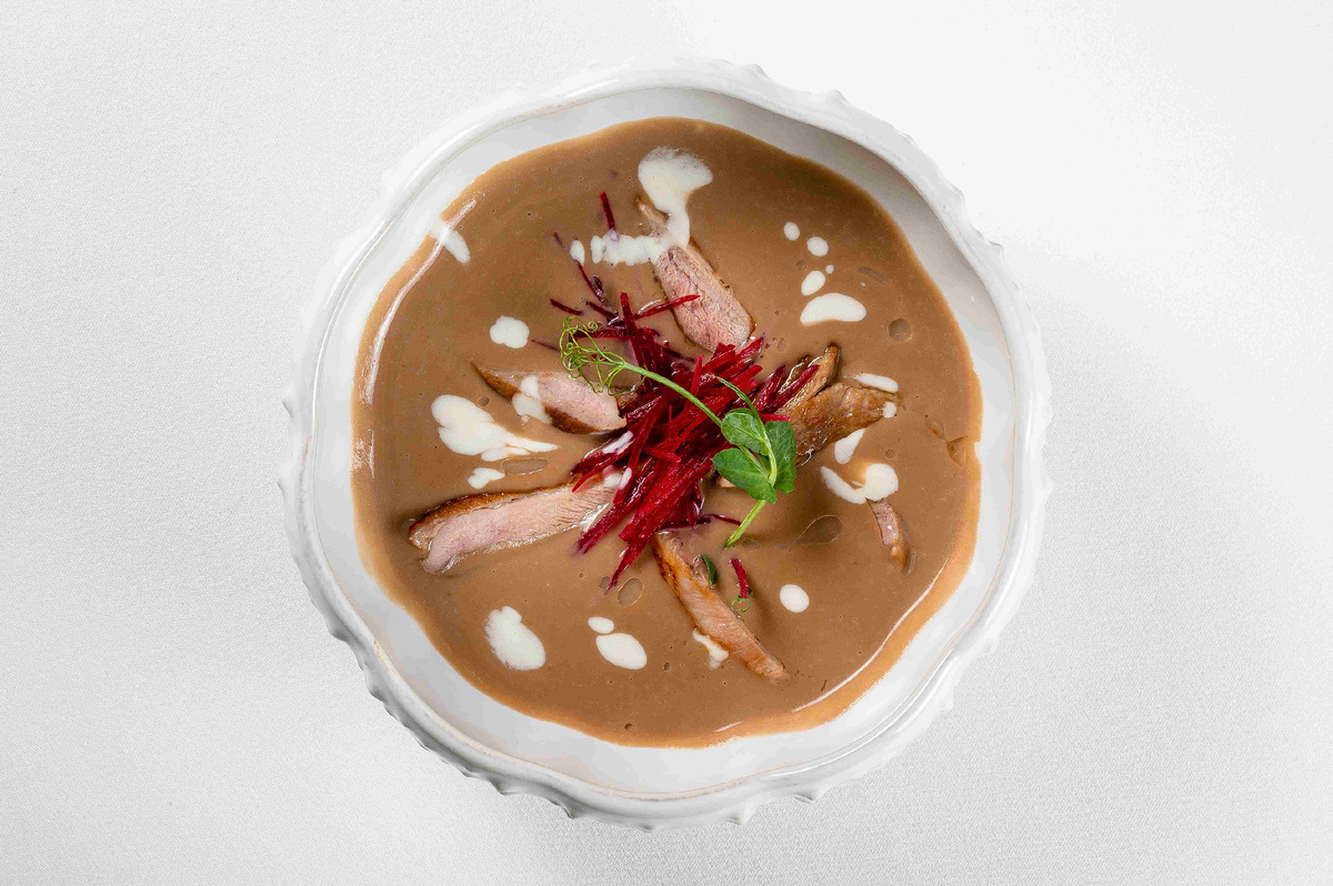 Крем-суп из каштанов с перепелкой