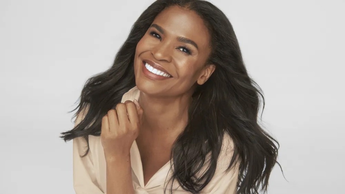 Ниа Лонг. Фото: Courtesy of Estée Lauder