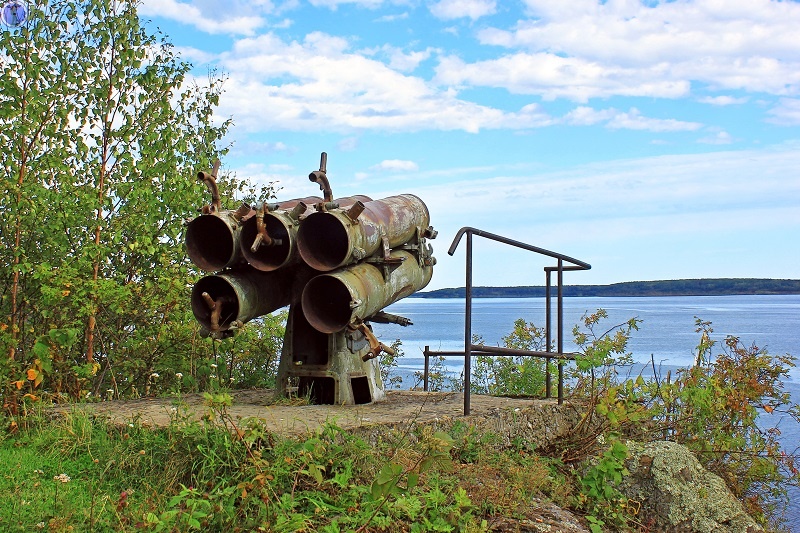 Единственная в СССР уникальная береговая позиция реактивных бомбомётов РБУ-1200М, защищавшая вход в Советско-Гаванскую базу ВМФ