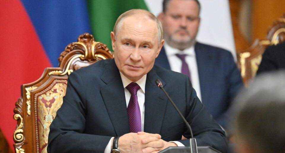 Гетто мигрантов или что похуже? Зачем Путин на самом деле прилетел в Таджикистан и почему нам нельзя поссориться
