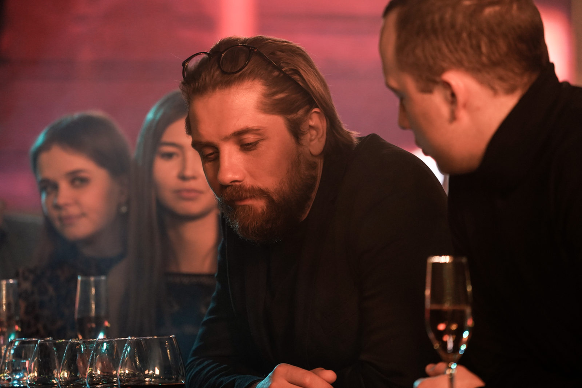 Кадр из сериала "Без тебя" (2020)