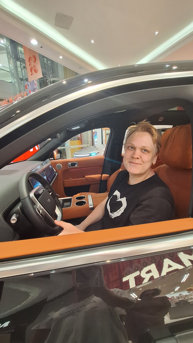 Привет! Я Светлана — коуч, который работает по стандартам ICF.