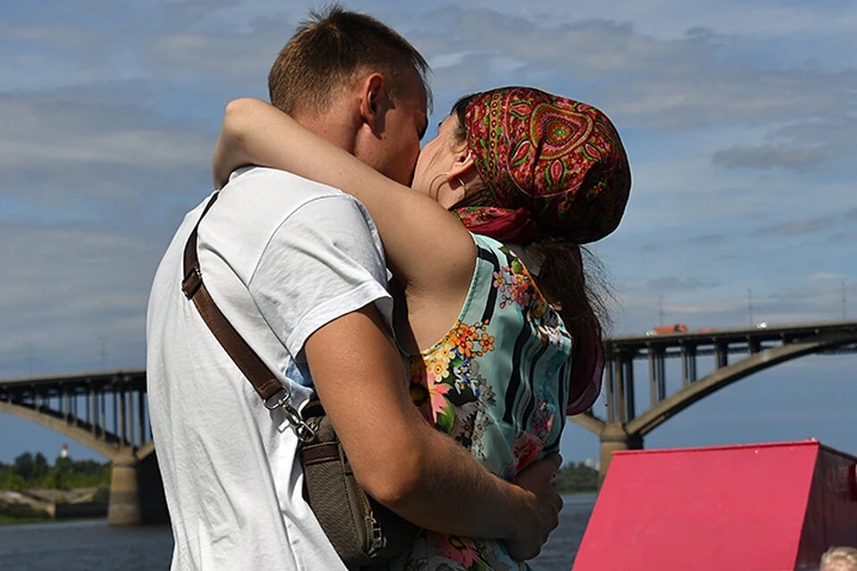 История не терпит сослагательного наклонения, а люди - иногда в него ныряют прям с удовольствием. Фото: Владимир ВЕЛЕНГУРИН.