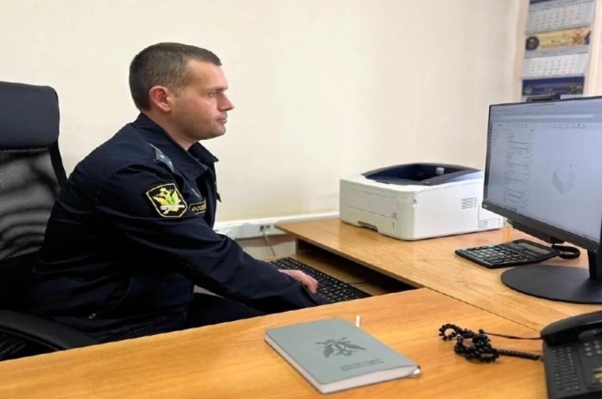    Астраханка получила полмиллиона долга по зарплате благодаря приставам