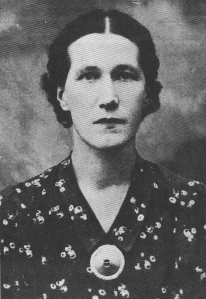 Супруга поэта Фелисса Круут