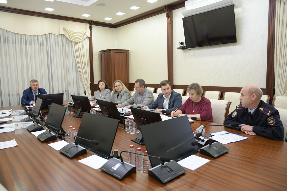    Фото: Законодательное собрание Кировской области, источник: zsko.ru