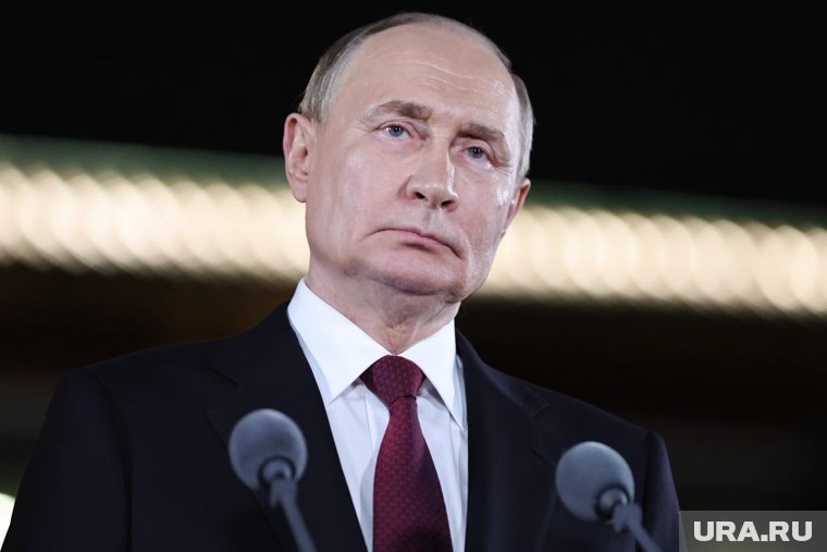    Президент Владимир Путин озвучил причины крушения самолета AZAL в 2024 году