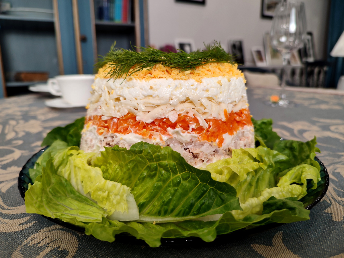 Мужу салат очень понравился, а он мой главный дегустатор.