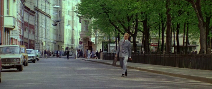 Кадр из фильма "Где находится нофелет?" (1987)