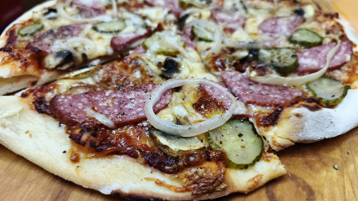 От воспоминаний о этой пицце, голова кружится!