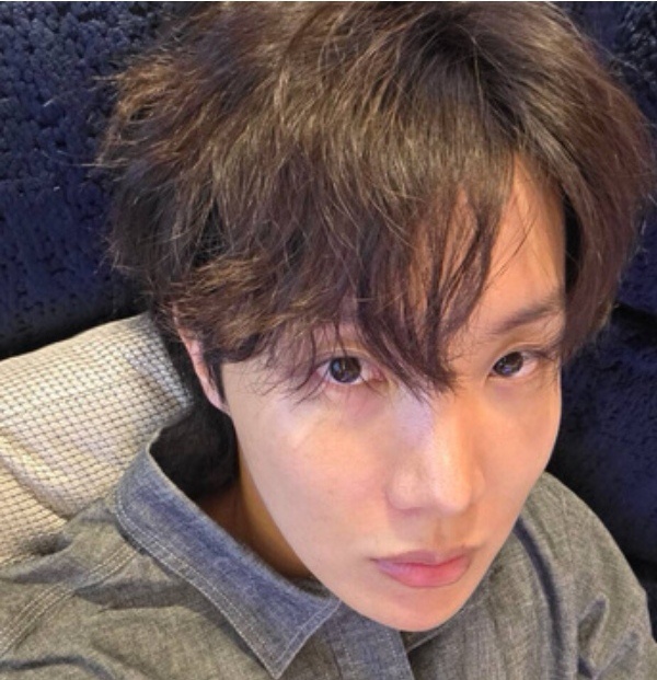 Взгрустнувшее солнышко Чон Хосок из   BTS.