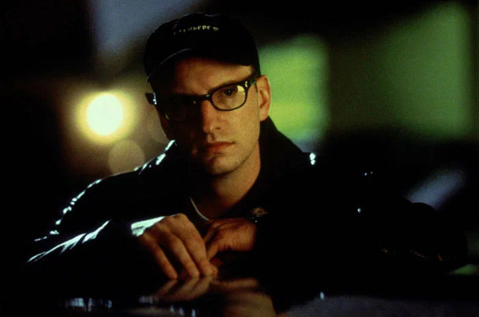 Кадр из фильма «Англичанин» (1999)