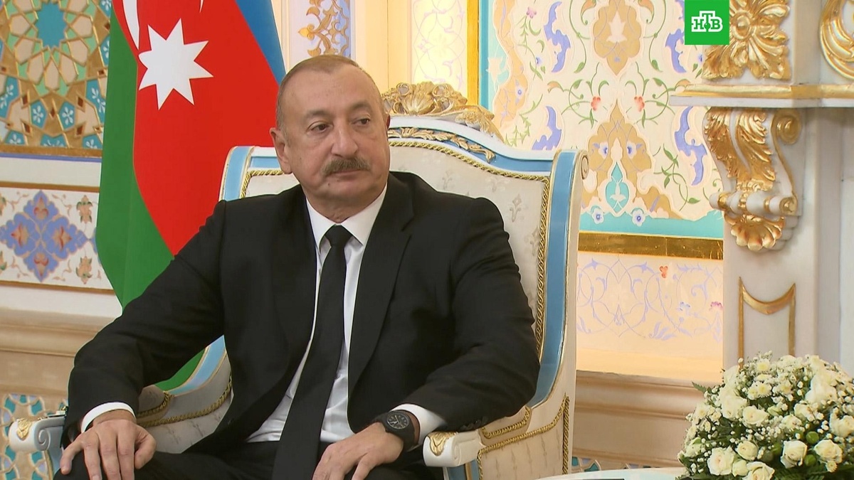    Алиев пожелал Путину и «дружественному народу России» всего самого доброго