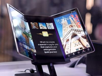    В патентах Samsung нашли анонсированную тройную раскладушку