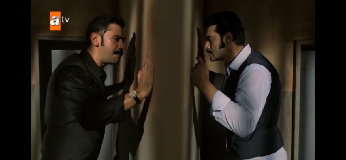 Стоп кадр из сериала «Однажды в Чукурова»