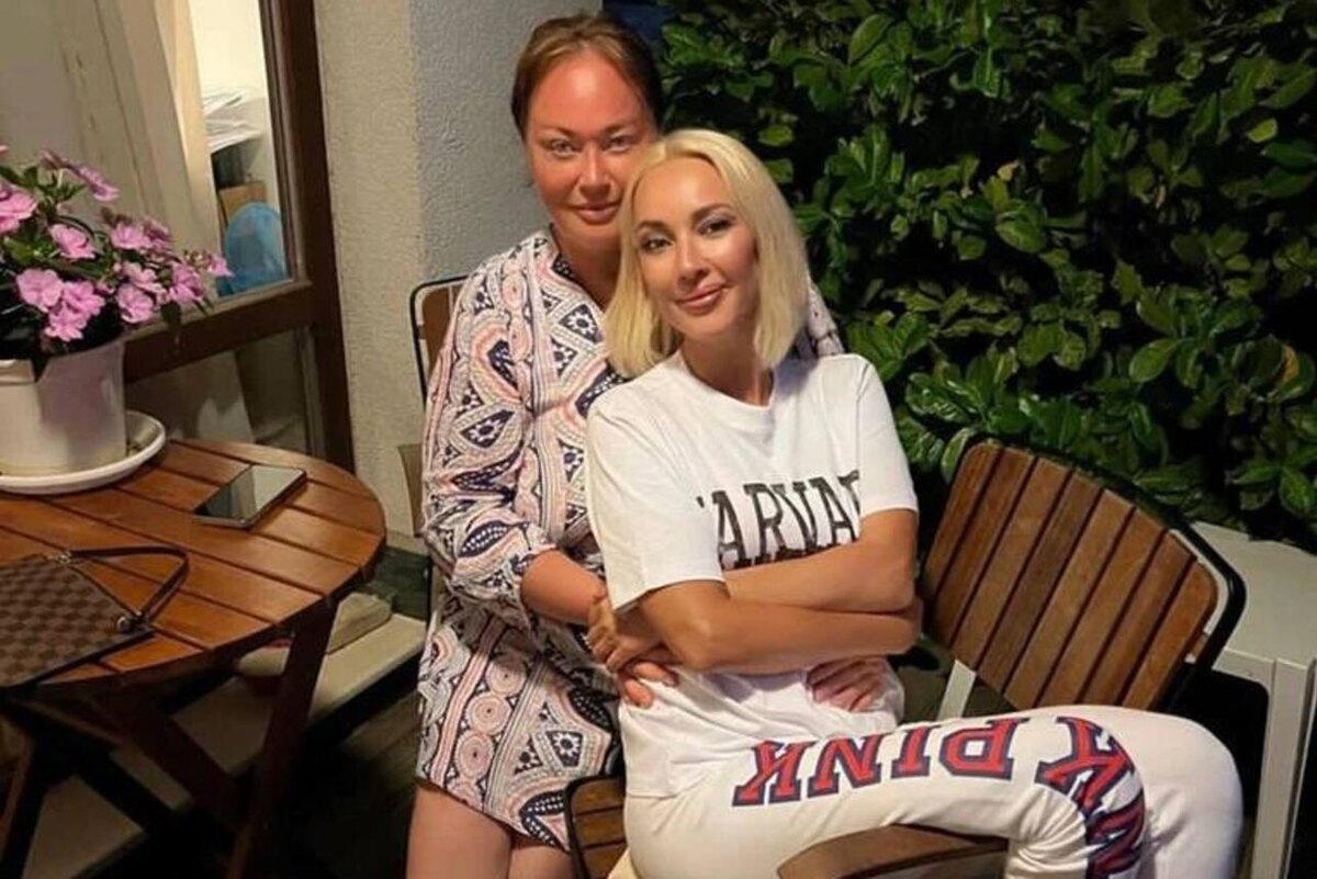    Лера Кудрявцева и Лариса Гузеева Соцсети