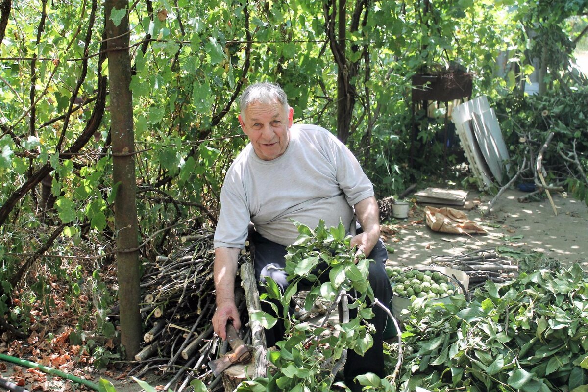 фото автора мой любимый папочка..  забрал ковид