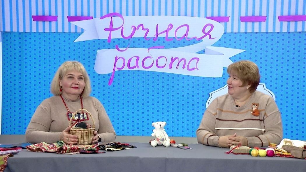 Я и Ира. Кадр из нашей программы, которая будет здесь в субботу, 11 октября, в 9 утра по Москве. Будем крутить Крупеничку! 😍