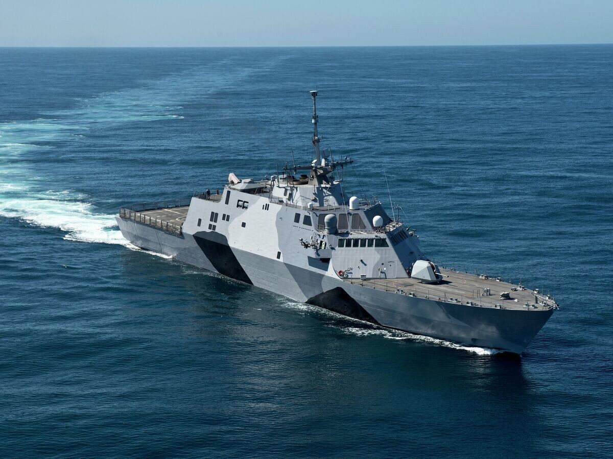    Корабль ВМС США USS Freedom© Фото : public domain