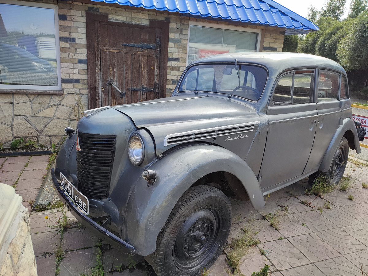 На одном из придорожных кафе