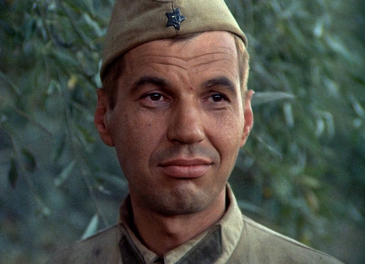 Георгий Бурков в фильме "Они сражались за Родину"