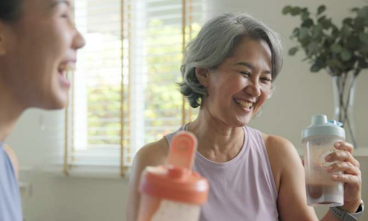Креатин может быть полезен не только для мужчин, но и для женщин.