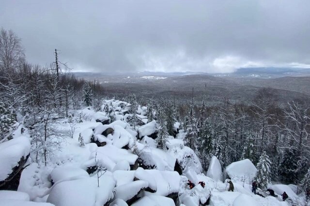    Тайга в месте пропажи семьи сурова. Фото: ГСУ СК России по Красноярскому краю и Республике Хакасия