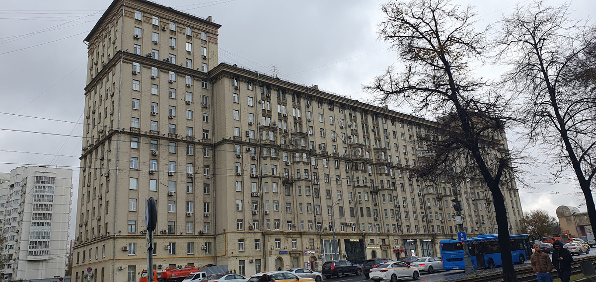 Тот самый дом. Фото автора.