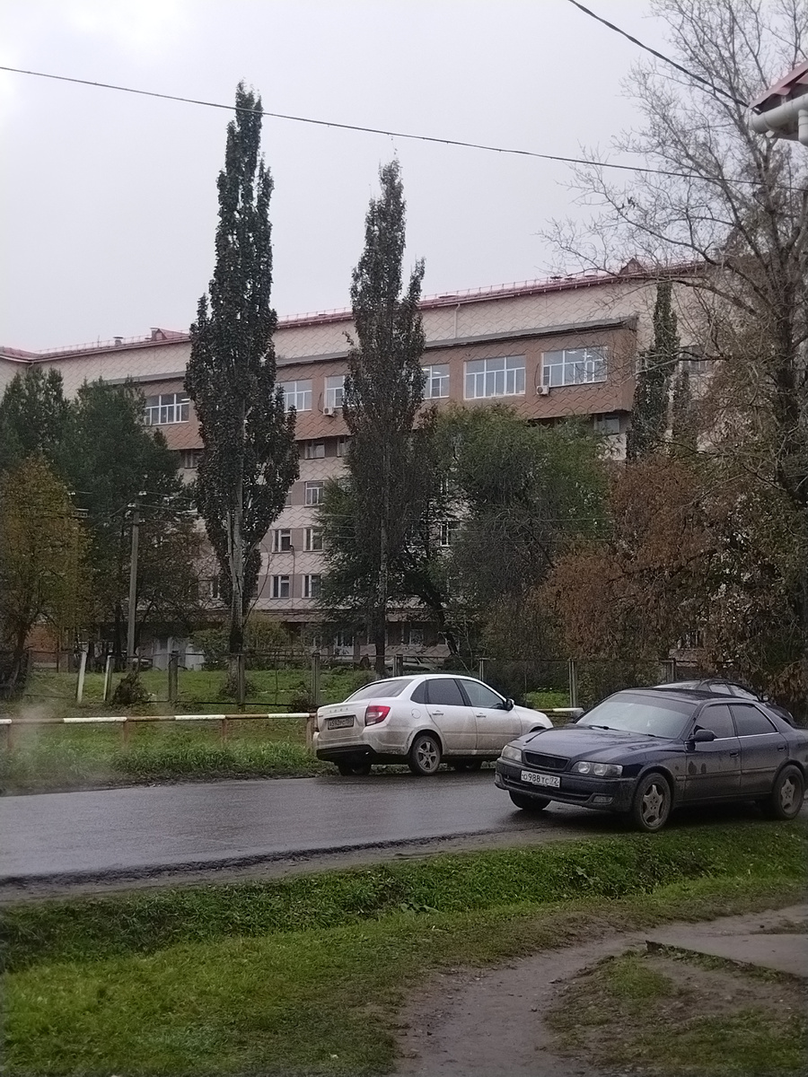 ЦРБ - Центральная районная больница.