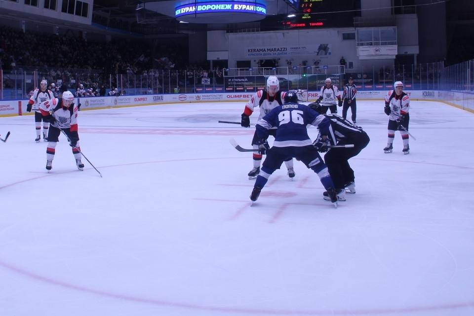    10 октября в мичуринском «Темпе» состоится повторный матч. Начало в 18:30. Алексей СЕРГУНИН