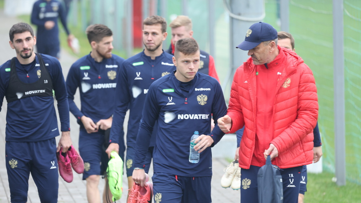 Сборная России перед матчем.