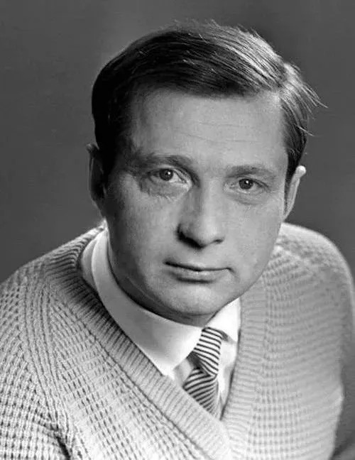 Владимир Гуляев