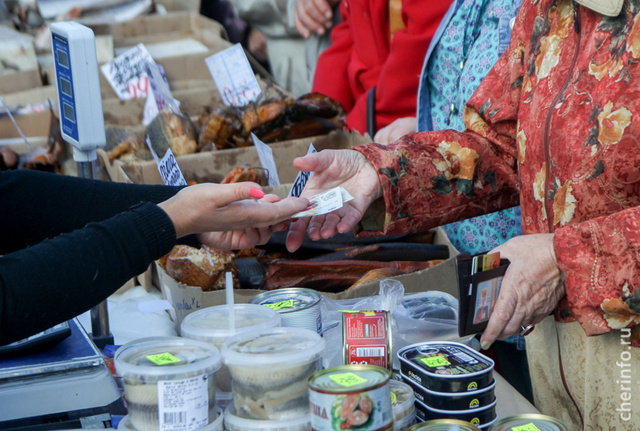    Торговля фермерскими продуктами развернется на площади Химиков в субботу, 11 октября, с 10 до 15 часов