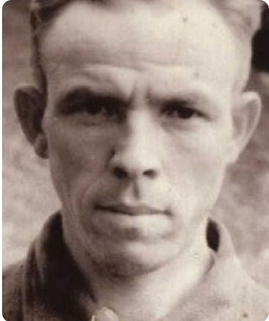 Пётр Крестьянинов.