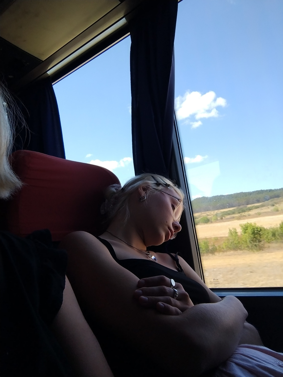 В автобусе до Ялты. 