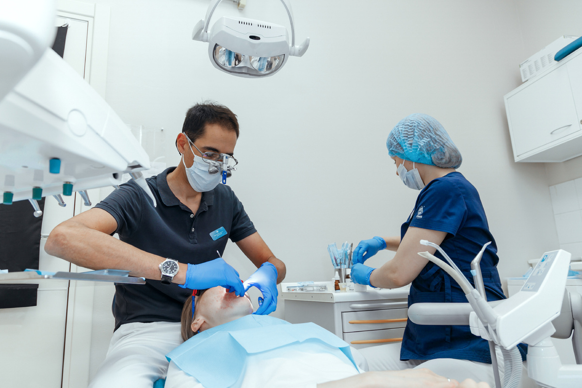 Фотография взята с сайта стоматологии Дмитрович Фэмили https://www.dmitrovich.ru/