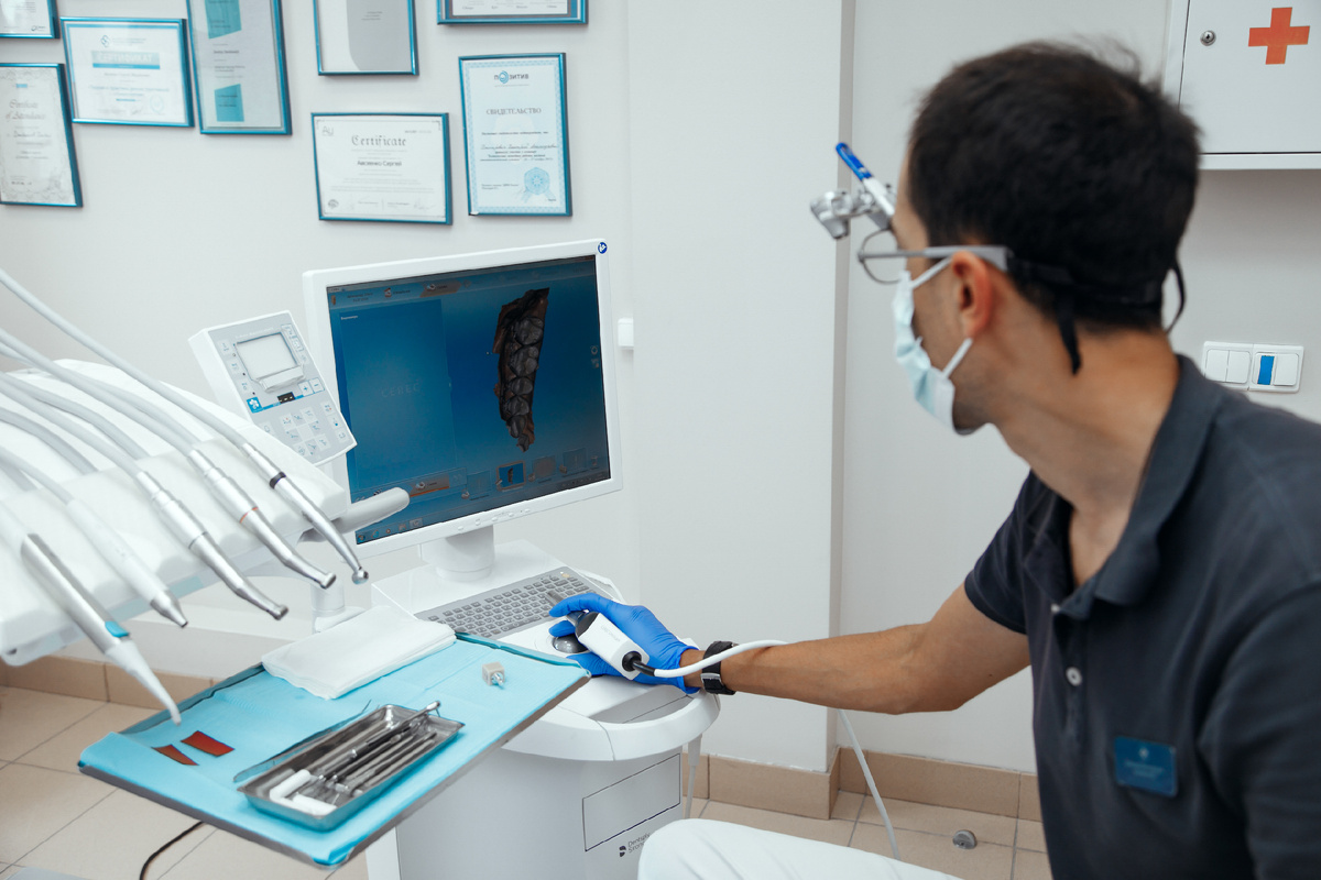 Фотография взята с сайта стоматологии Дмитрович Фэмили https://www.dmitrovich.ru/