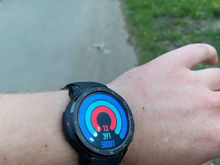 Фитнес-браслет нужен каждому! Если вы следите за здоровьем