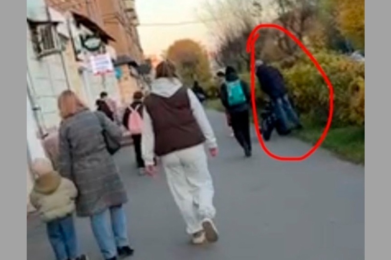    Происшествие случилось 9 октября в 17:11 на улице Ленина рядом с домами № 88 и 86.