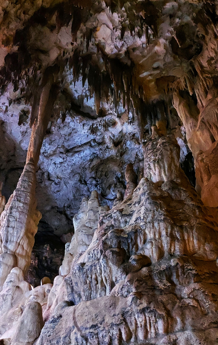 Большая Азишская пещера 
