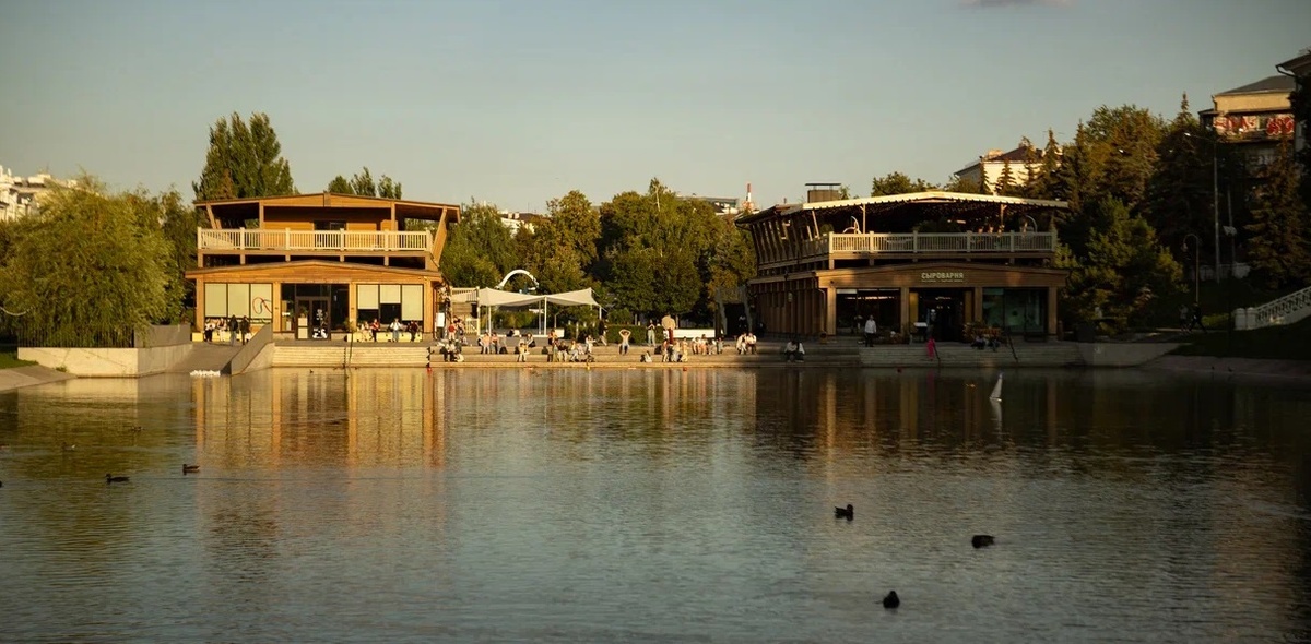 Если вы хотите прочувствовать истинную душу столицы Татарстана, вот подборка мест, которые стоит посетить именно этой осенью.