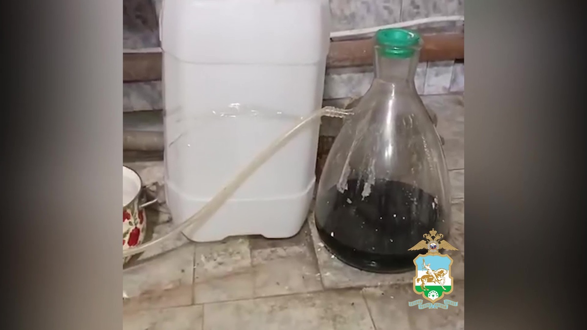    Производитель наркотиков в Башкирии уверял близких, что готовит дома парфюмерию